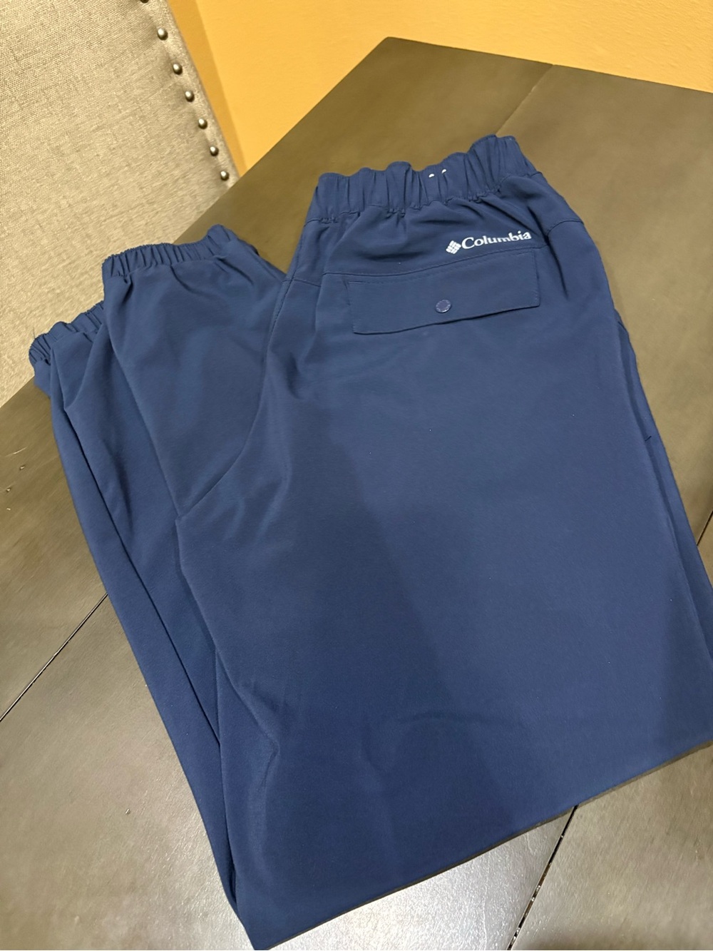 Columbia Men's Navy Blue Elastic Waist Joggers